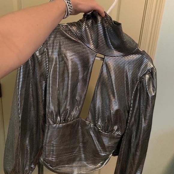 metallic blouse - Picture 4 of 5